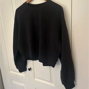 lululemon Softstreme Oversized Cropped Crew Black Sz 6